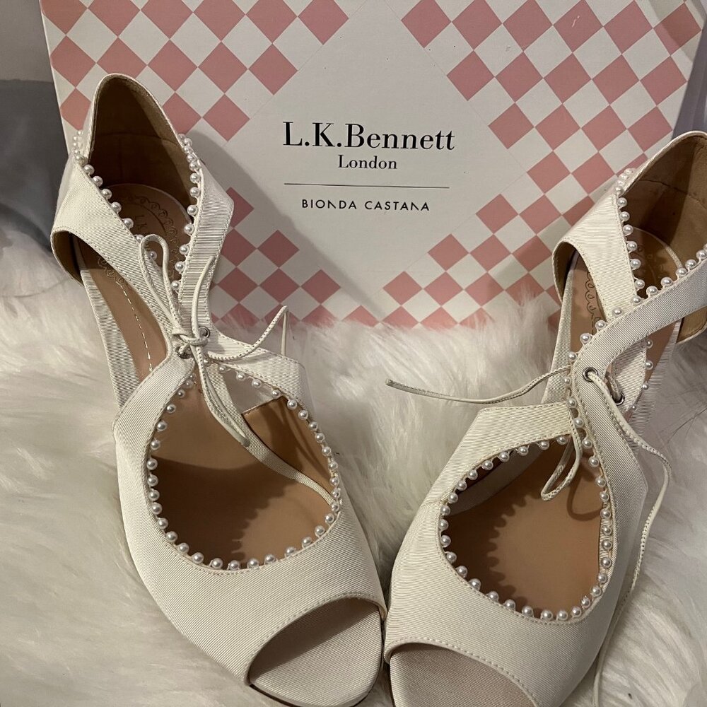 Jenny Packham for LK Bennett ivory grosgrain and pearl peep-toe shoes, size 41